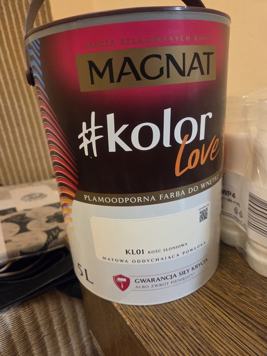 Farba Magnat kolor love kośc słoniowa 5l