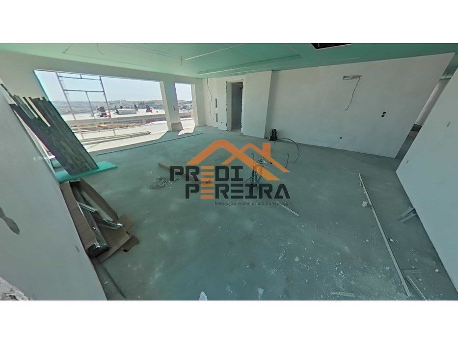 *NOVA CONSTRUÇÂO*
T3 Penthouse/Duplex - modernidade, conforto, pri...