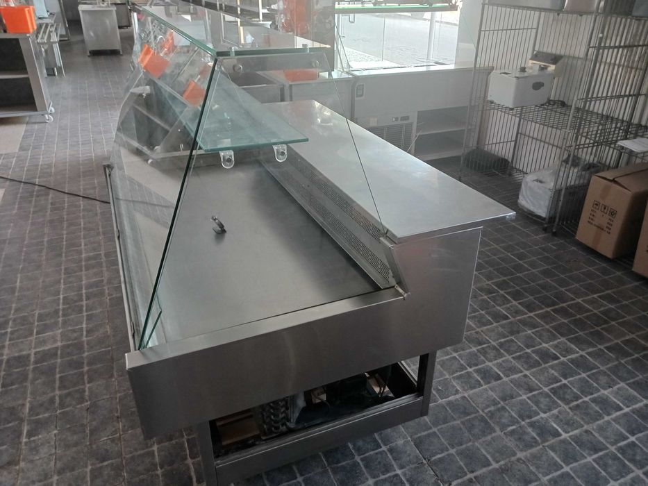 ACM1658 - Vitrine Expositora Refrigerada de 1,5m - Usada
