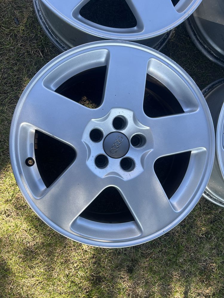 ALUFELGI 16’ 7J ET31 5x100 AUDI A3 S3 8L A2 TT 8N SLINE łopaty 16 cali