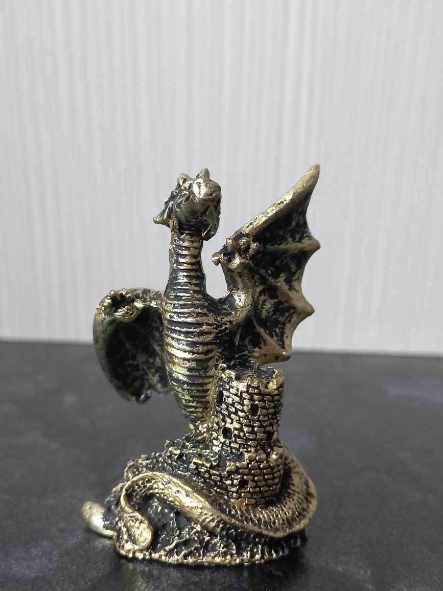 Фигурка статуэтка дракон