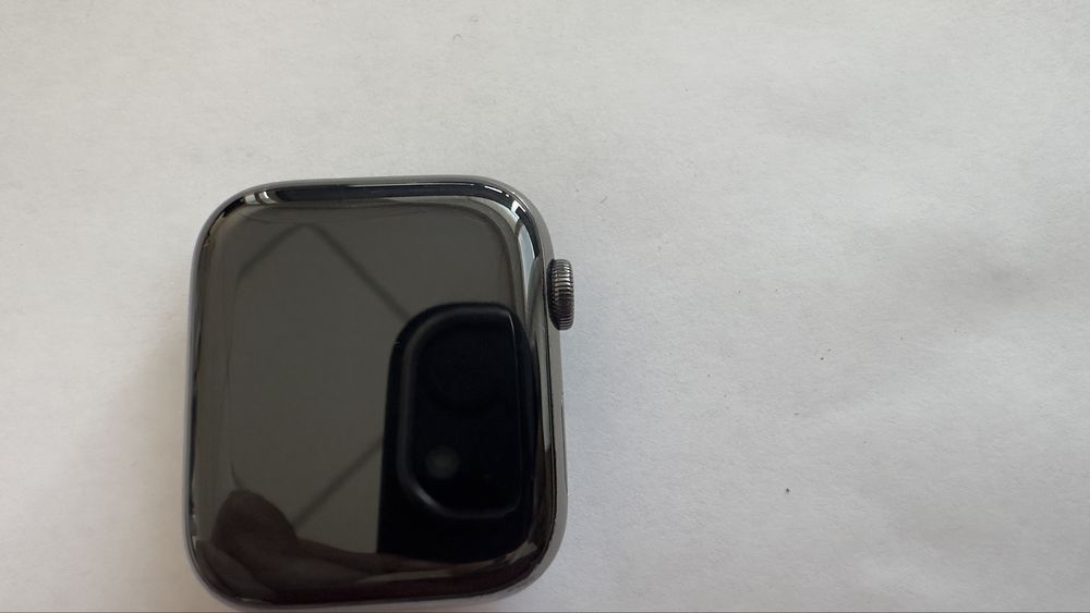 Apple Watch Series 6, Stainless Steel 44mm, Graphite