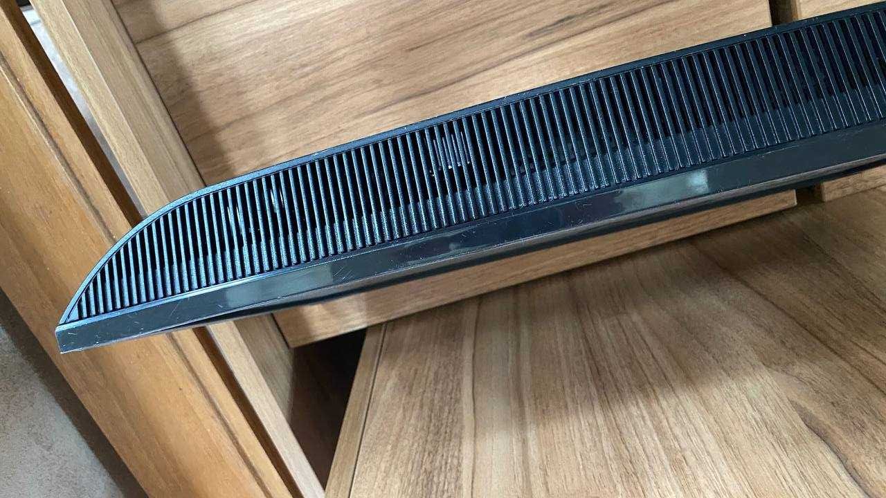 Монітор ASUS у гарному стані, все працює без нарікань