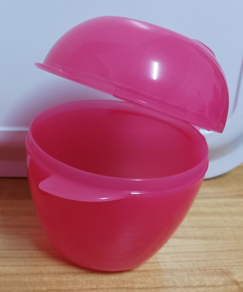 Caixa fruta Tupperware Nova