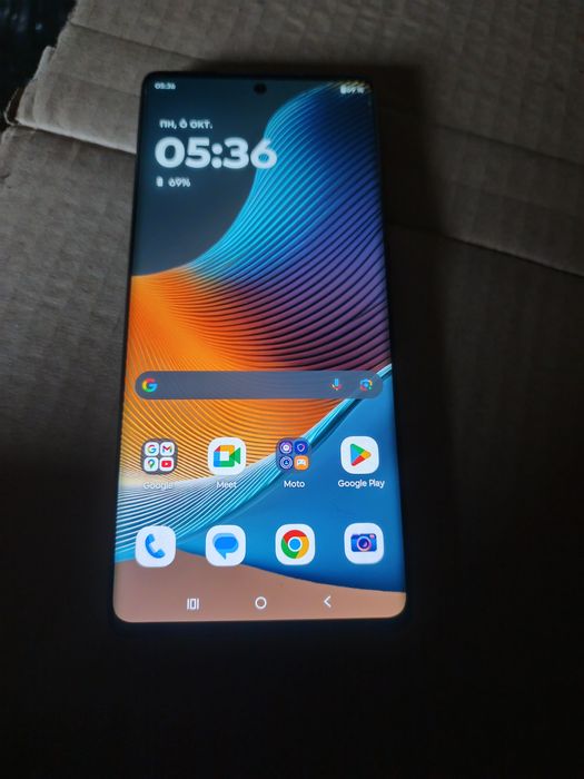 Телефон Motorola edge 50 fusion  12/512