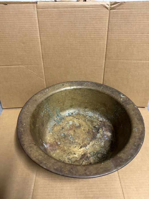 Продам миска бронзова