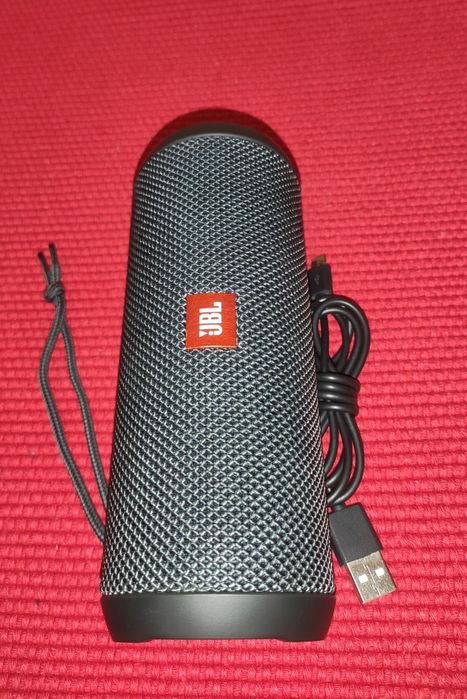 Портативная колонка JBL Flip essential оригинал