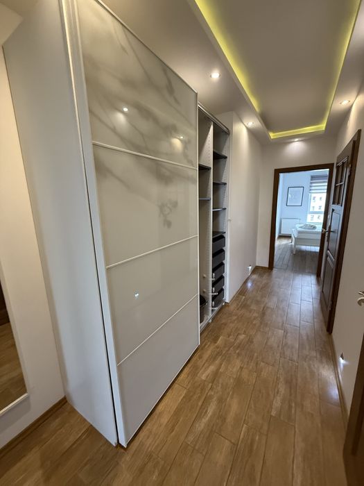 Szafa Pax 2m, szklane drzwi przesuwne
