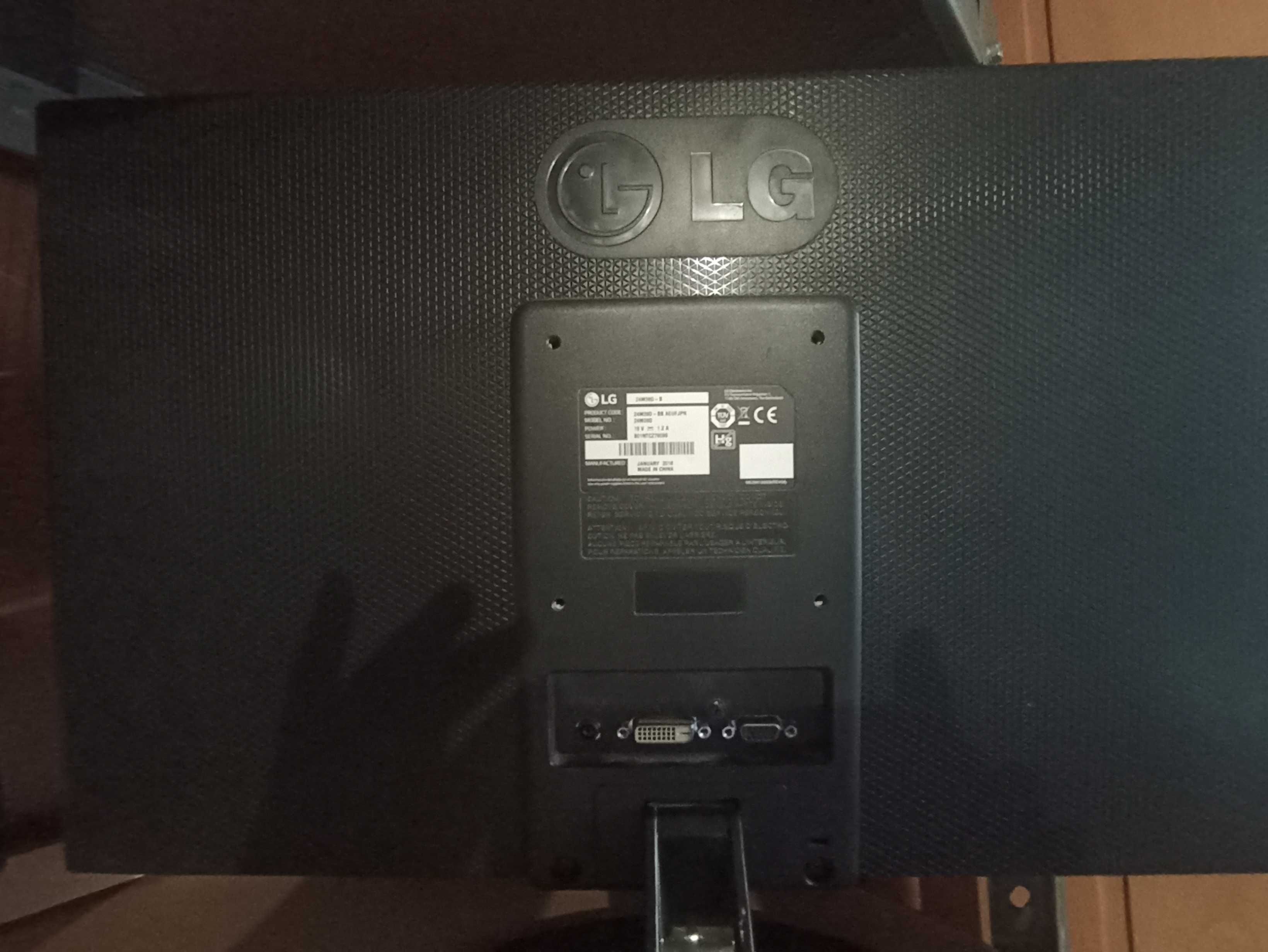 Monitor LG 24 M38D -  B