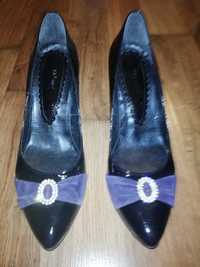 Eleganckie, czarne buty Vero Gomma, rozmiar 39