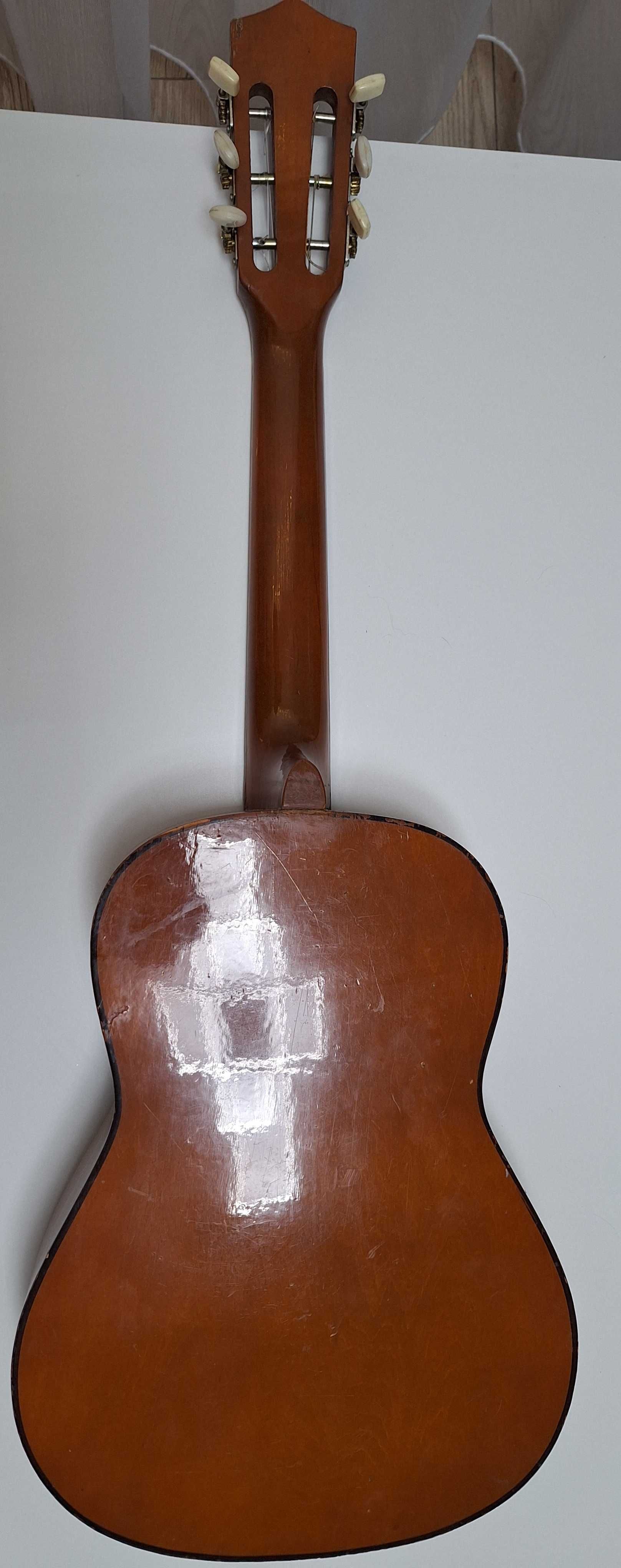 Gitara Klasyczna 1/2