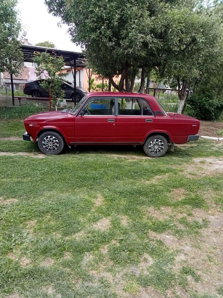 Авто Ваз 2105 1993р. стан супер! Торг!!!