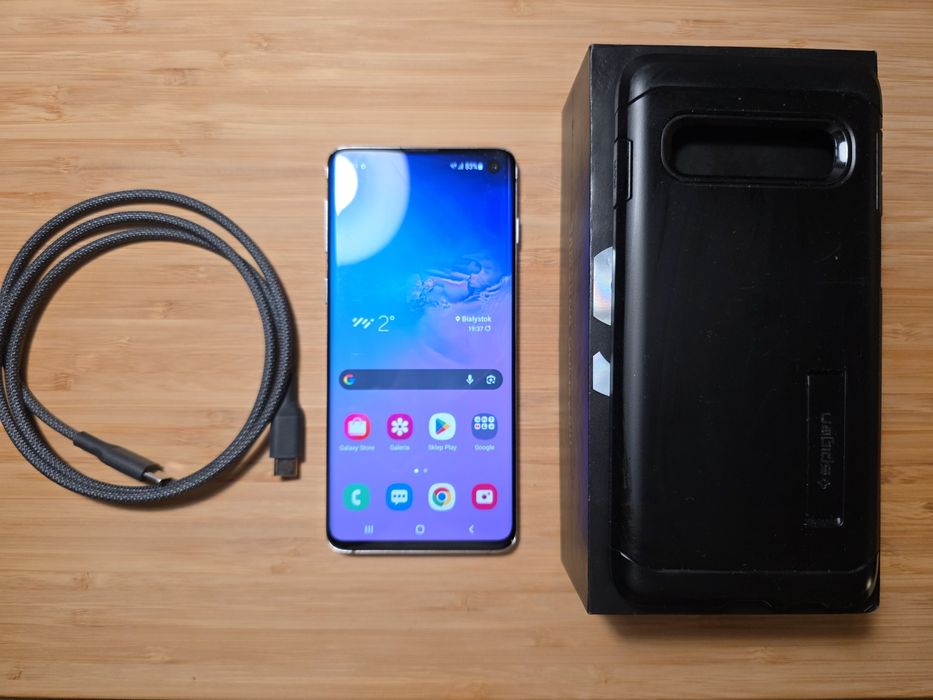 Samsung Galaxy S10 128GB + akcesoria