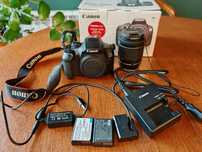 Canon EOS 1300D + 18-55mm STM, stan bardzo dobry, bogaty zestaw