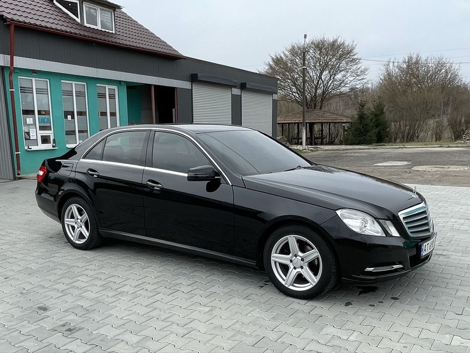 Мерседес Еклас 212