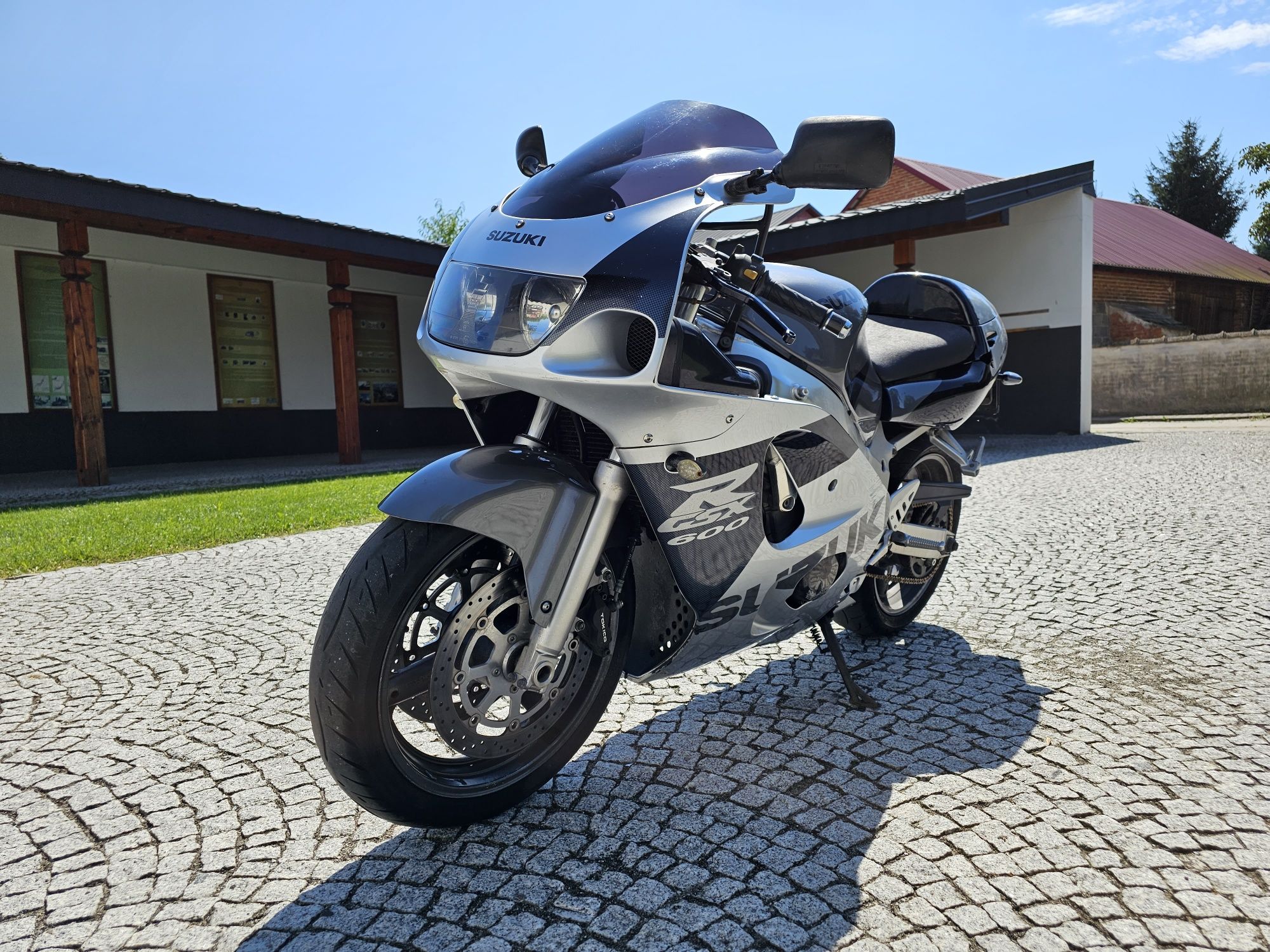 Suzuki GSXR 600 SRAD