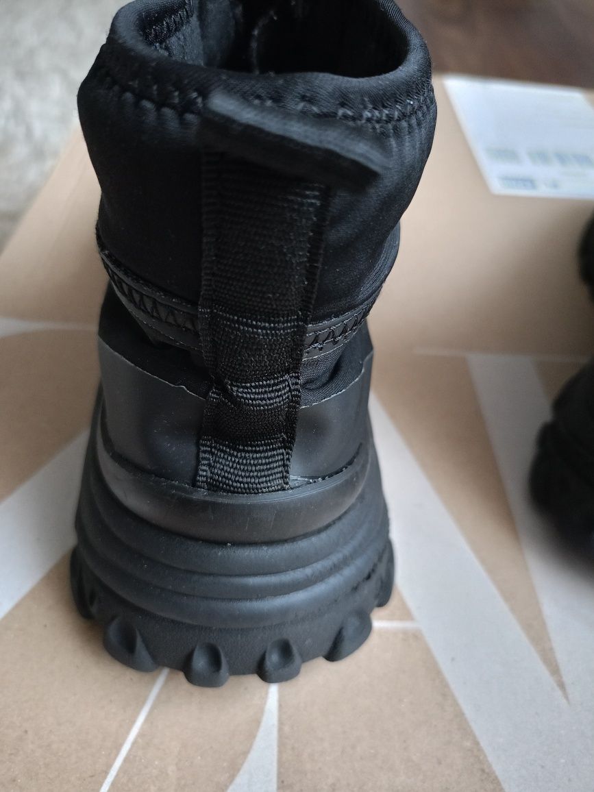 Buty zimowe Zara 35