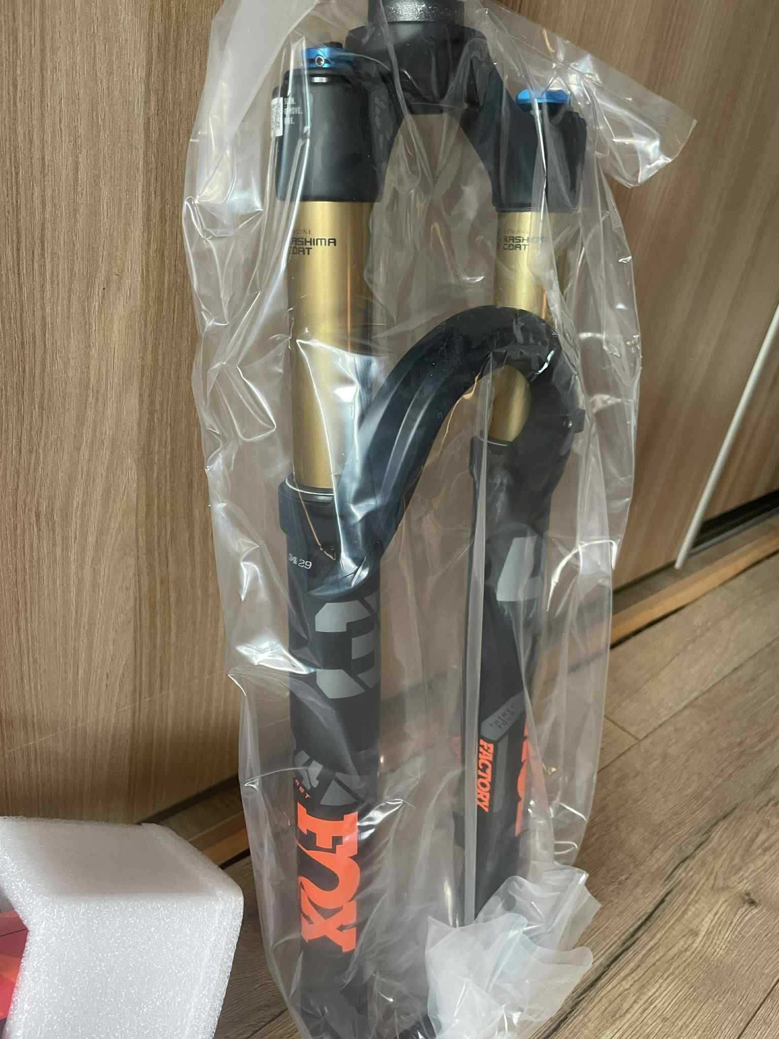 Nowa Rama i amortyzacja KTM Prime LTD chrome red FOX S L Kashima
