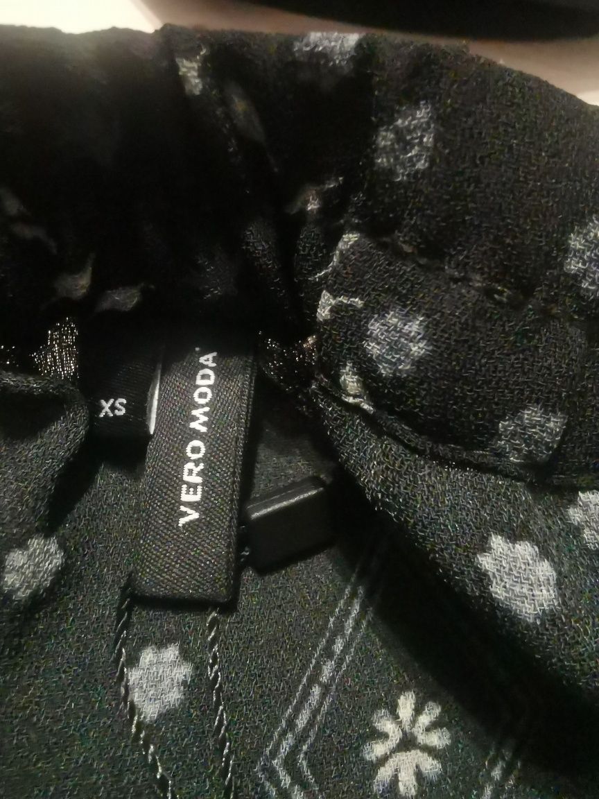 Spódnica w kwiatki Vero Moda rozm XS