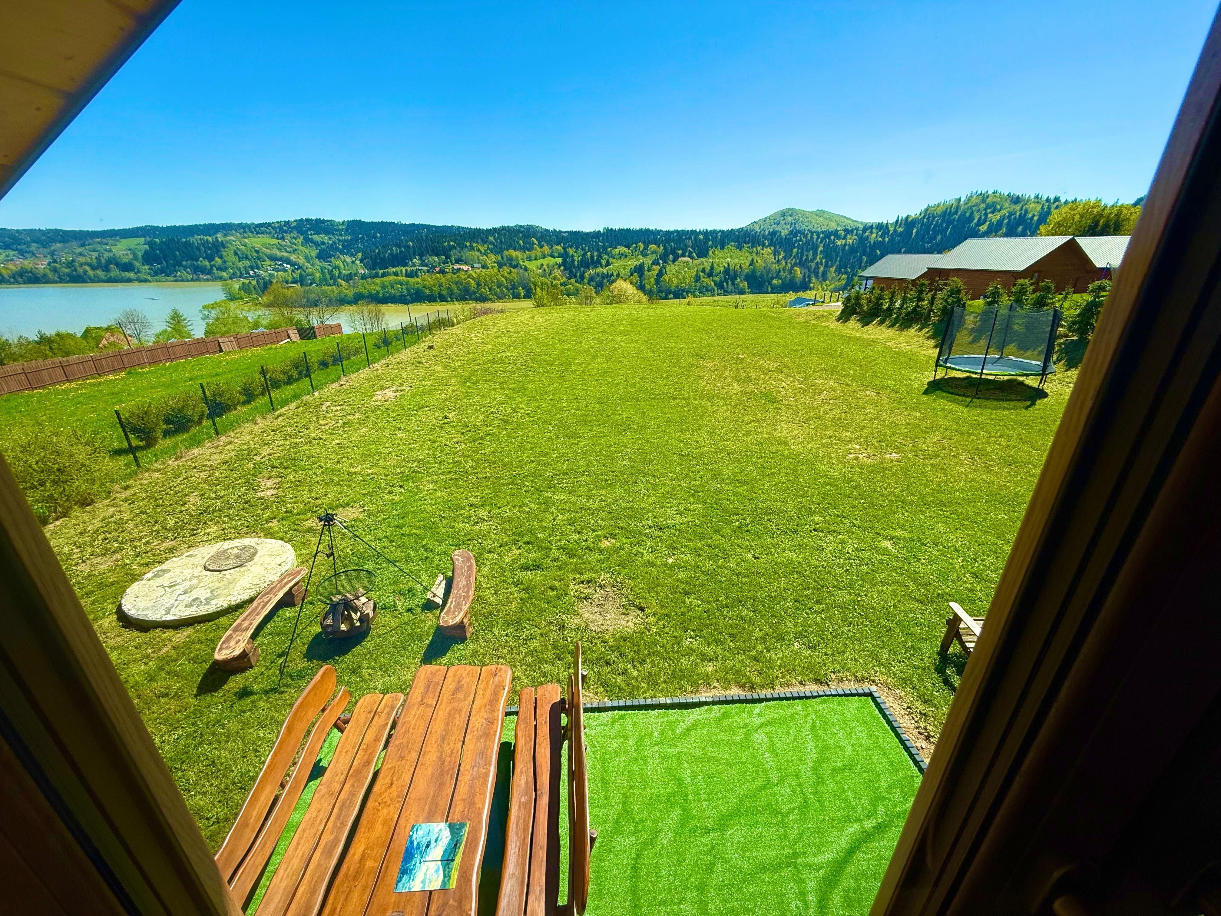 Bieszczady – drewniane domki z klimatem nad Soliną, odpoczynek!