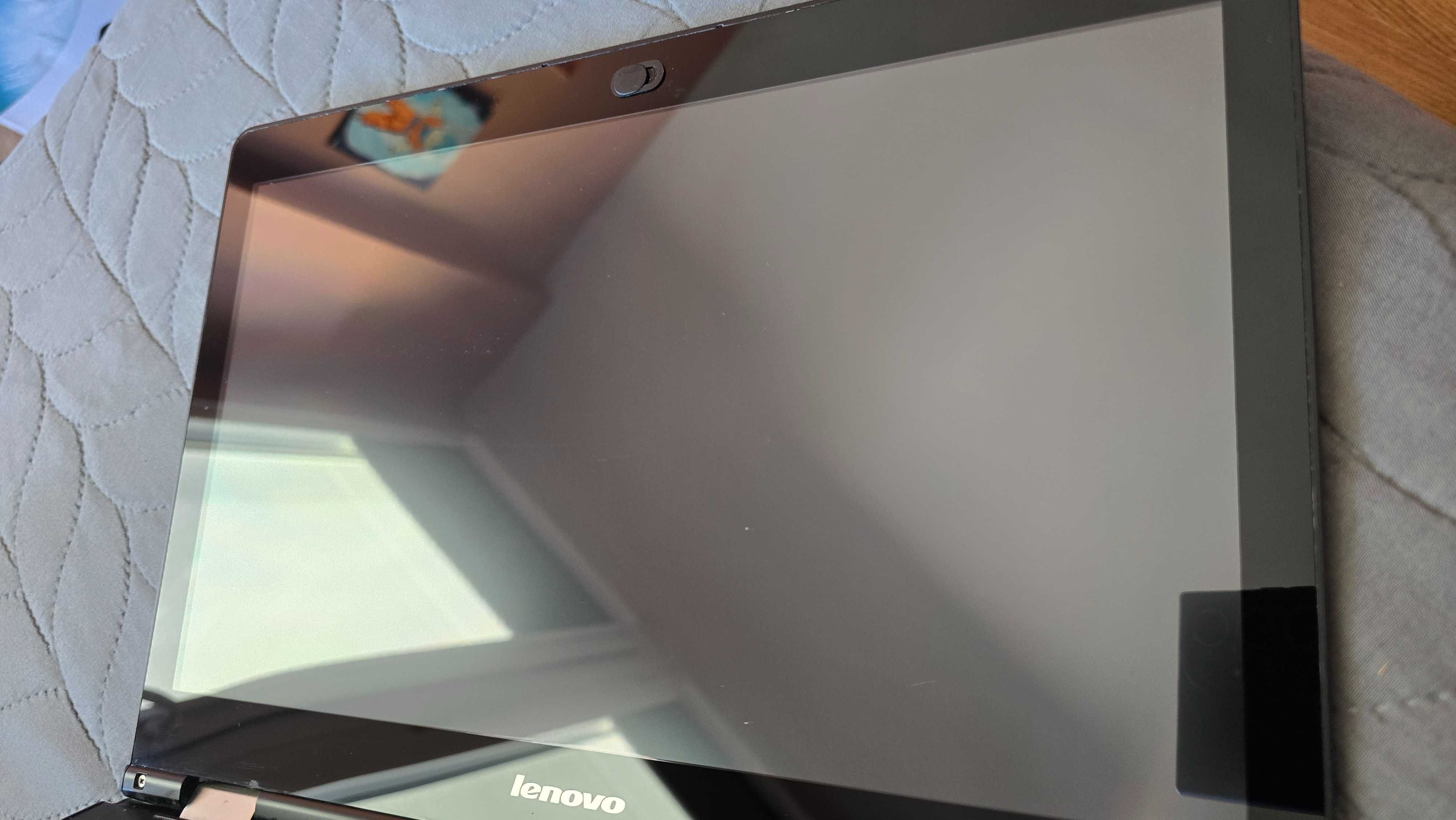 Lenovo yoga 15isk