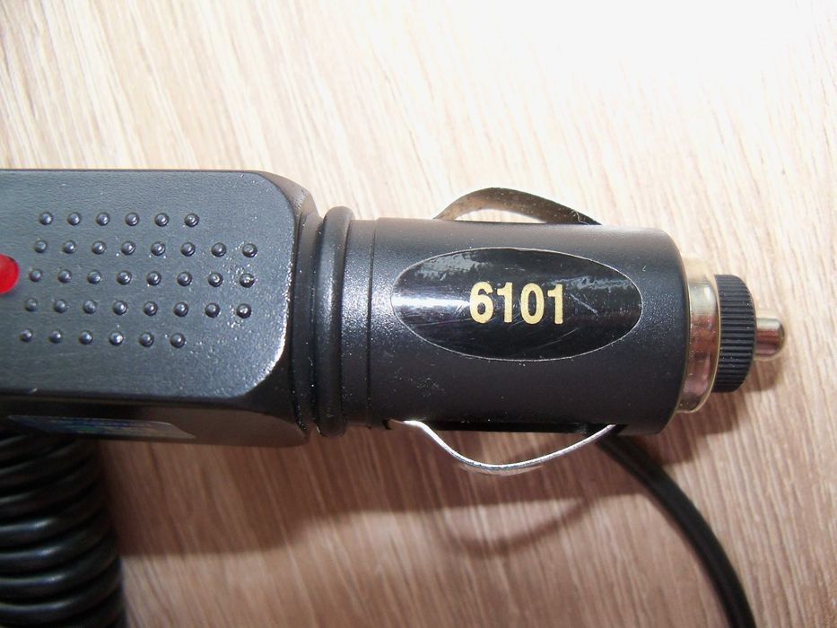 Ładowarka Nokia z cienkim bolcem