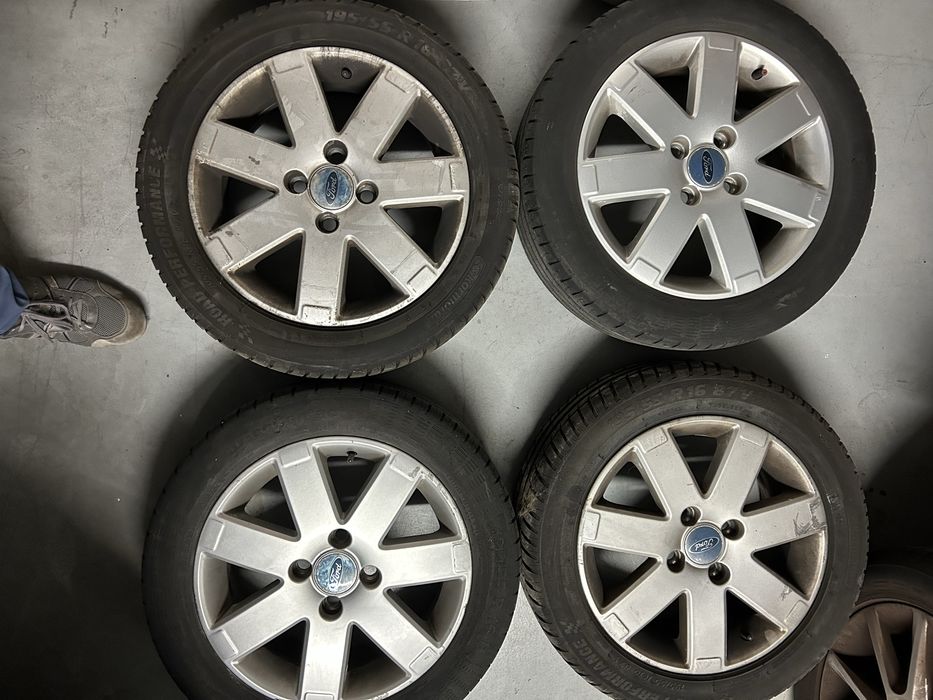Jante R14 com pneu 175/65 como novo e jantes R16 195/55