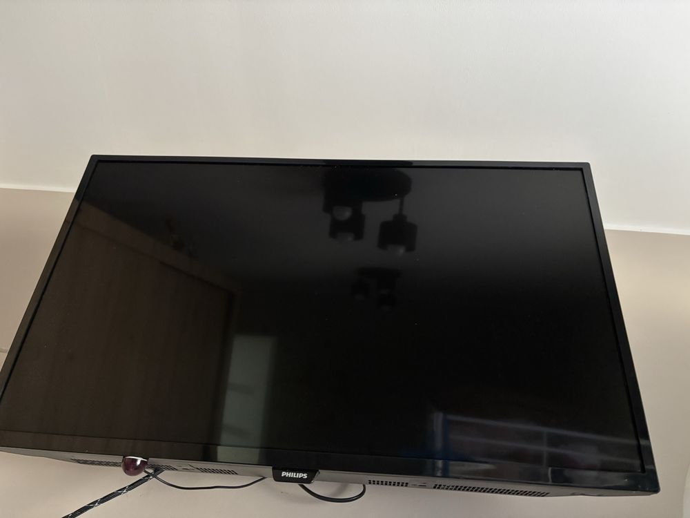 Telewizor Philips 32 Cale +Pilot