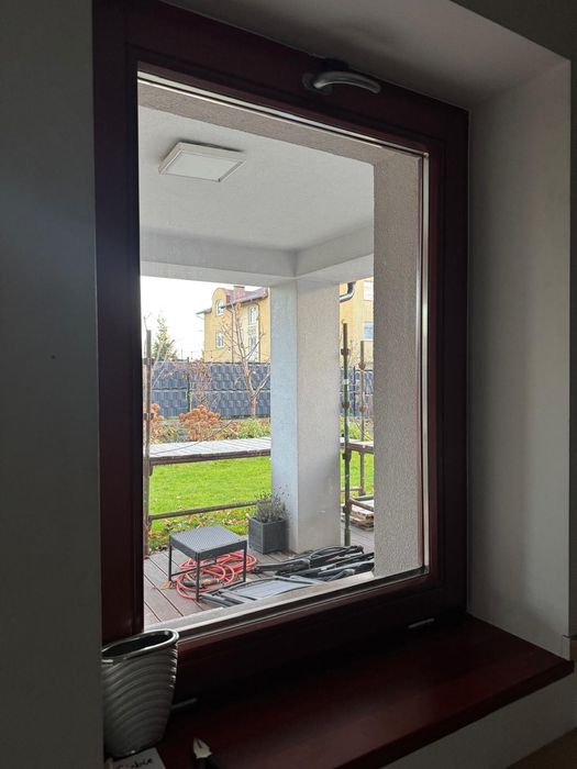 Okna drewniane mahoniowe