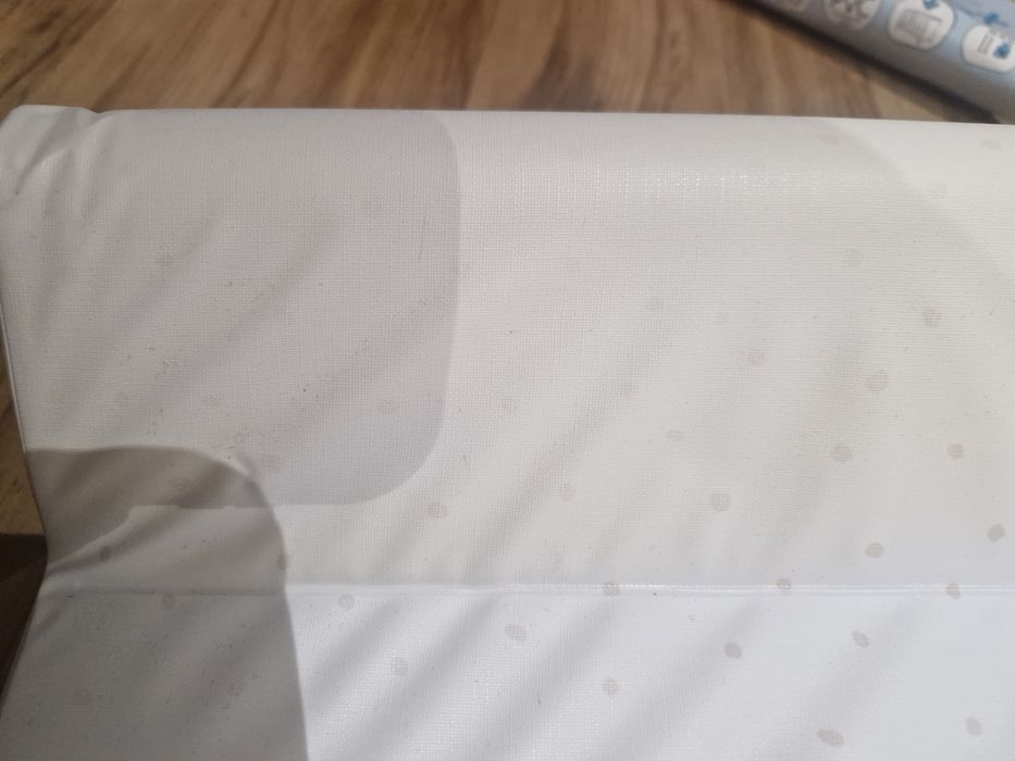 Przewijak dla niemowlaka