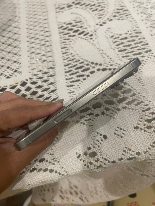 iPhone 16 PRO 128 gb usado em bom estado