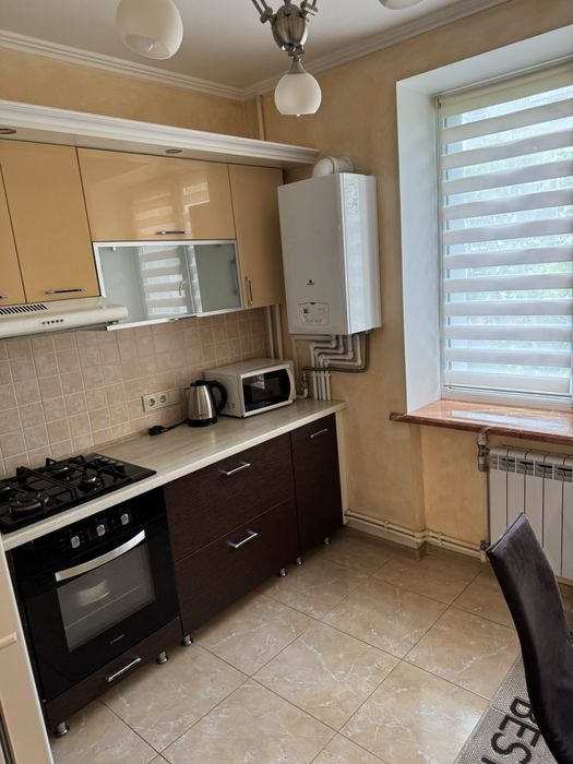 Сдам 1-о комнатную квартиру в центре