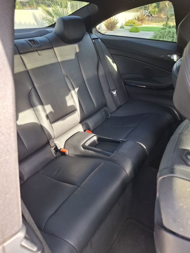 BMW 420d Pack M branco