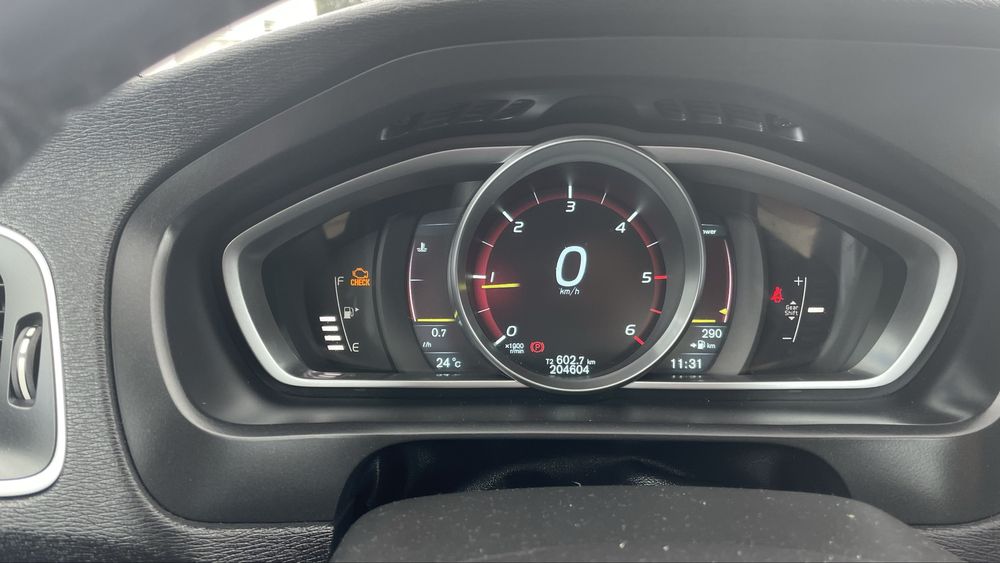 Volvo V40 D2 2013