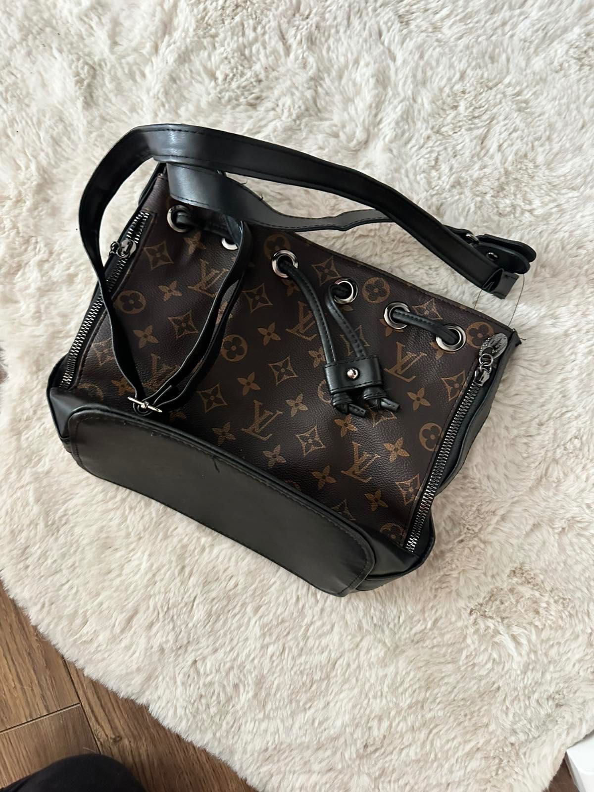 Torebka Louis Vuitton torba