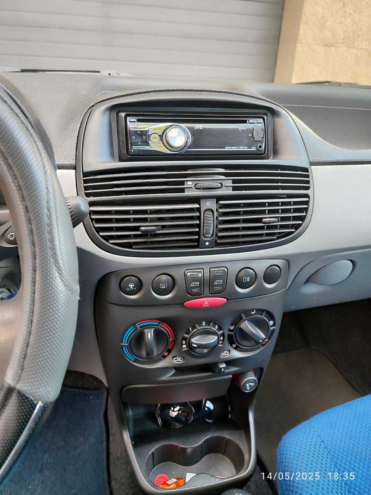 Fiat Punto 1500€
