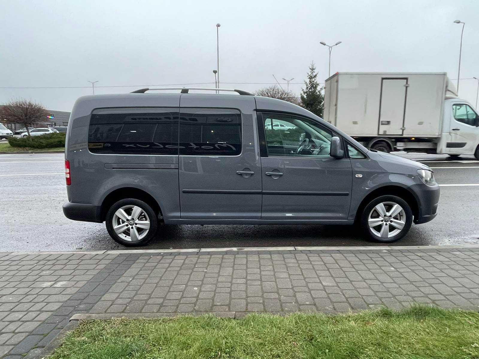 Volkswagen Caddy 7 місць