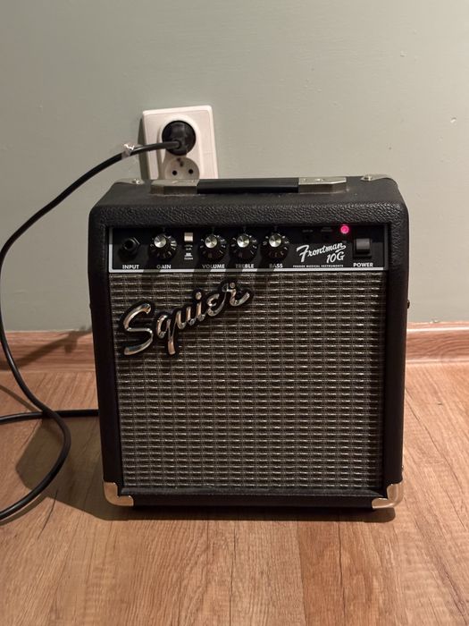 Wzmacniacz squier frontman 10g