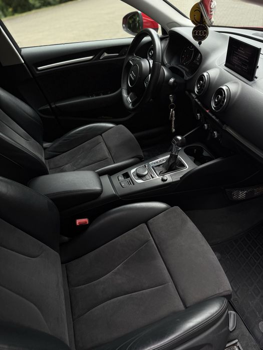 Продам авто ауді А3 2014 року 1.4 бензинвся тел-+380666771035