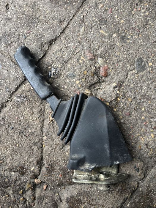 Dźwignia hamulca recznego land rover defender 110