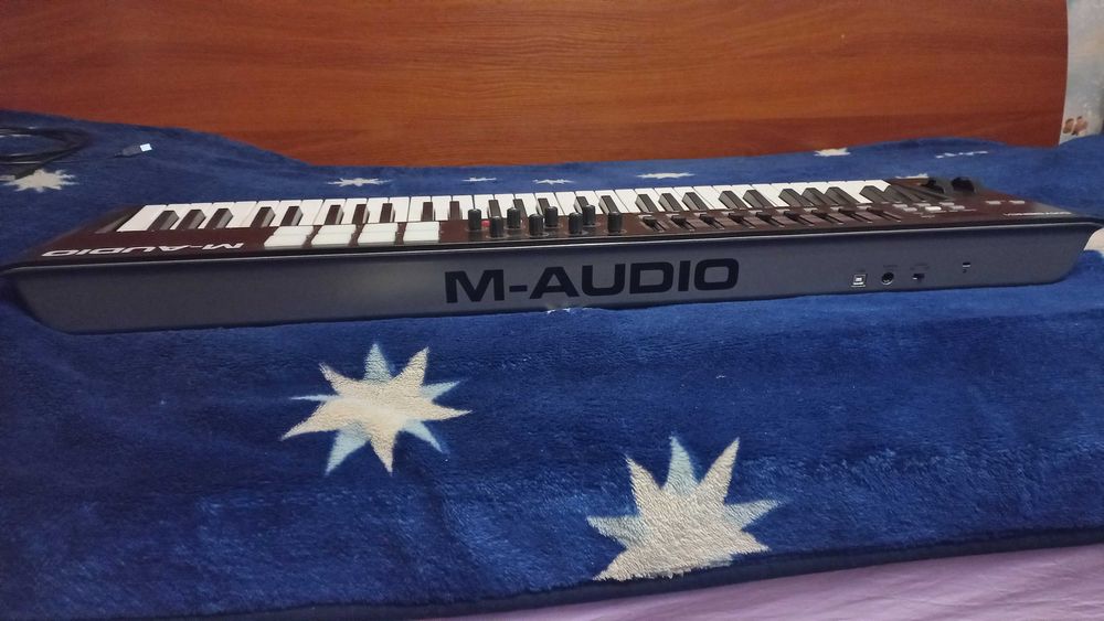 MIDI-клавіатура M-Audio Oxygen 61 MKIV