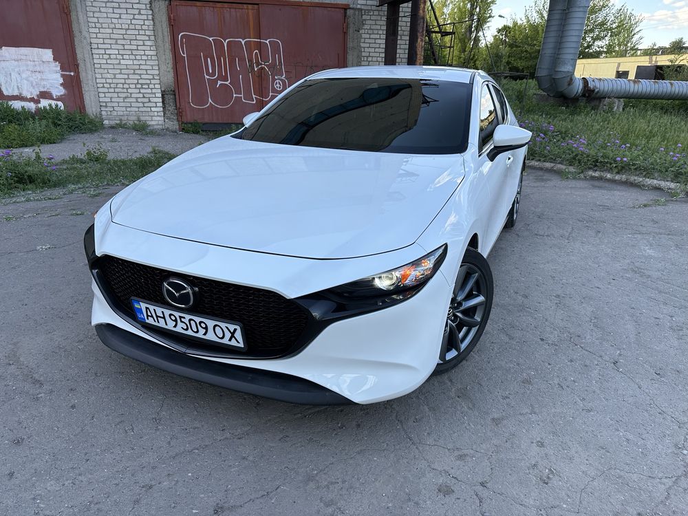 Продам Mazda 3