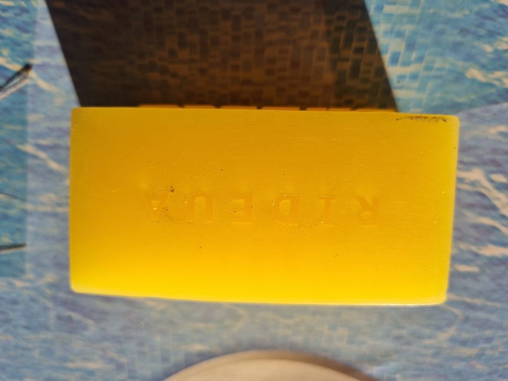 WOSK urbanartter butter block wax do hulajnogi