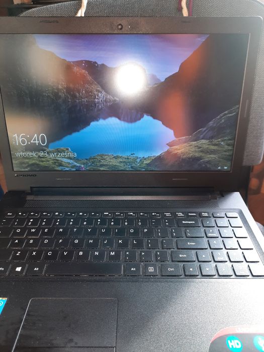 Laptop Lenovo 4,00 GB syst operacyjny 64