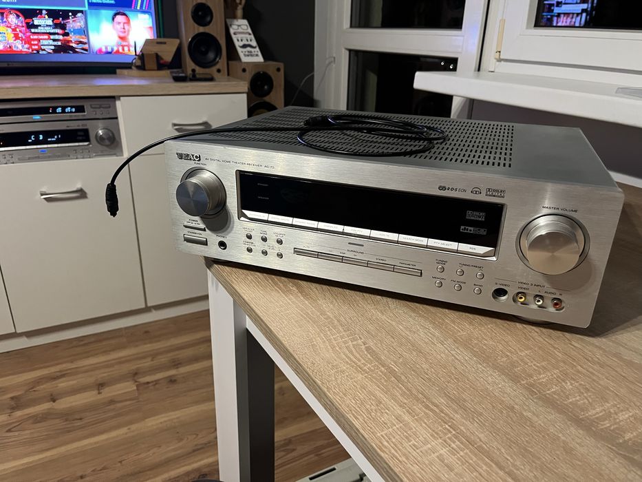 Amplituner teac AG 7D uszkodzony