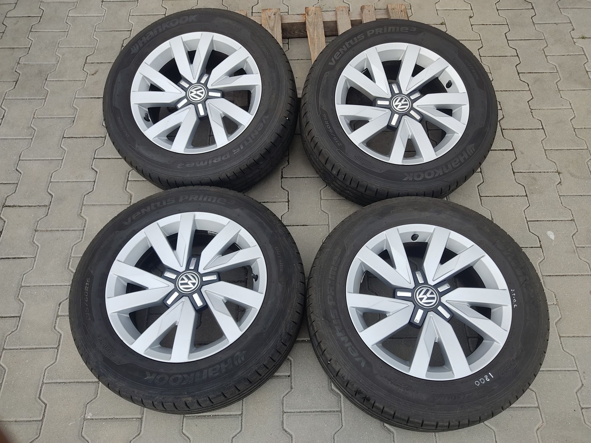 komplet kół letnich do Volcwagena 5*112 Et 41 otwór 57,1 R 16