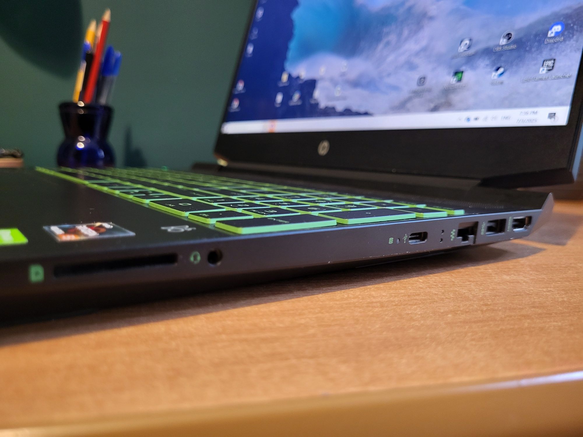 HP Pavilion Gaming 15 + mysz SteelSeries i podkładka
