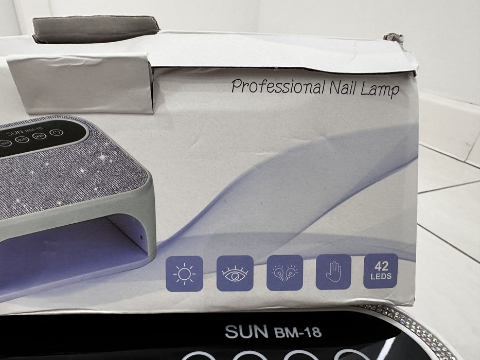 Lampa led 42 do paznokci cyrkonie