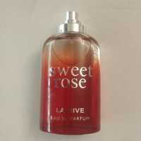 Nowa woda perfumowana Sweter Rose