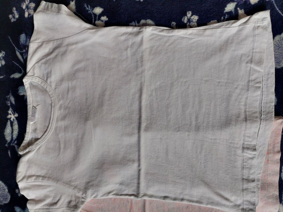 Bluzeczki t-shirty dla dziewczynki krótki rękaw 116-122cm. 9 Sztuk.